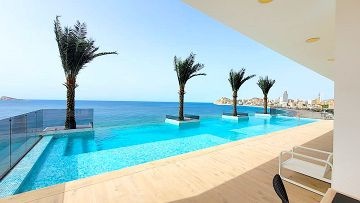 Apartamento de lujo con piscina infinita! - Benidorm