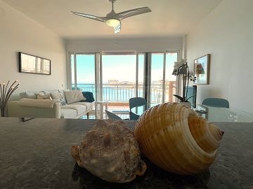 Precioso apartamento en la primera linea del mar - Torrevieja